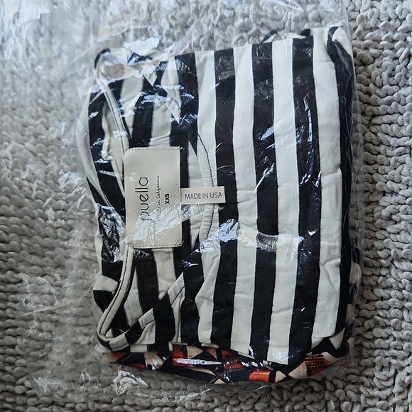 Anthropologie Pattern Play Swing Tunic by Puella Black Stripe XS or XXS NWOT - Picture 7 of 7